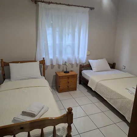 Anastasia - Private In An Olive Grove Villa