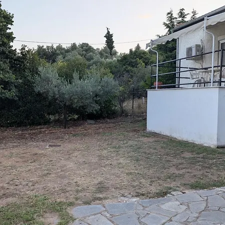 Villa Anastasia - Private In An Olive Grove Nea Iraklitsa