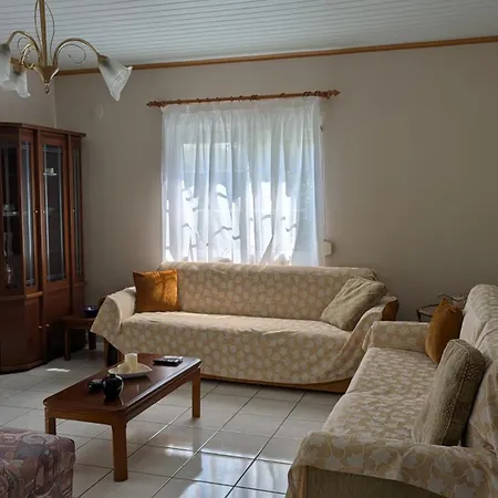 Anastasia - Private In An Olive Grove Villa
